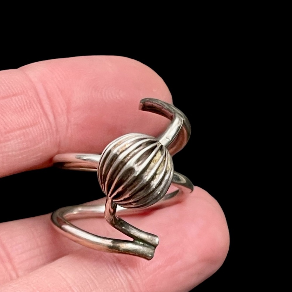 Mcm sterling fidget ring